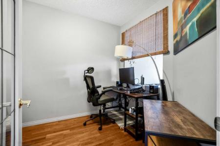 1026 12 AVENUE SW, Calgary, ألبرتا T2R 0J6, كندا 