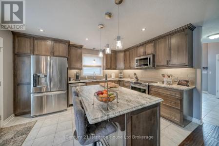 76 PEARL STREET, Tillsonburg, 安大略省 N4G 0A3, 加拿大