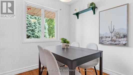 385 COMPTON CRESCENT, Oshawa (centennial), Ontario L1G 8C7, Canada