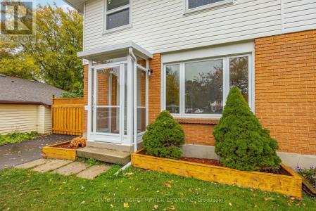 24 CULVER COURT, London East (east H), 安大略省 N5V 3E8, 加拿大