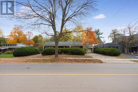 5014 SPRUCE AVENUE, Burlington (appleby), Ontario L7L 1M7, Kanada