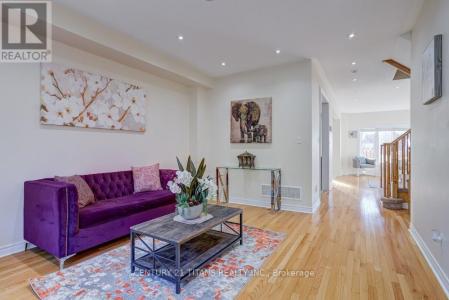 2602 TILLINGS ROAD, Pickering (duffin Heights), Ontario L1X 0C9, Canadá