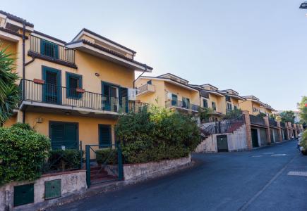 Via Barriera del Bosco, Sant'Agata Li Battiati, Sicilia 95030, イタリア