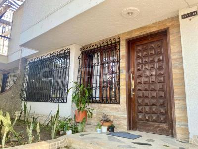 calle 47 Norte Av 5 N, Cali, Valle Del Cauca 00001, Colombia