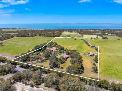 181 Playford Highway, Kingscote, SA 5223, Austrália