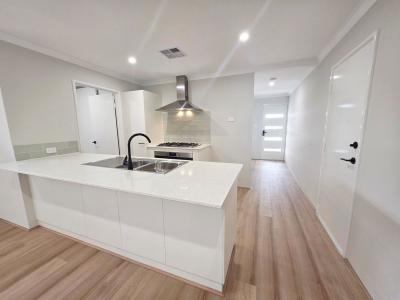 10 Puritan Avenue, Two Rocks, WA 6037, Australia