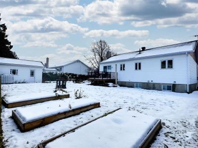 630 Rue des Peupliers, Saint-Alexandre-de-Kamouraska, Quebec G0L 2G0, Kanada