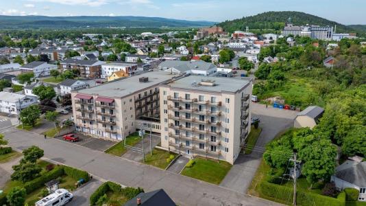 712-712B  Av. Painchaud, La Pocatière, Quebec G0R 1Z0, Canada