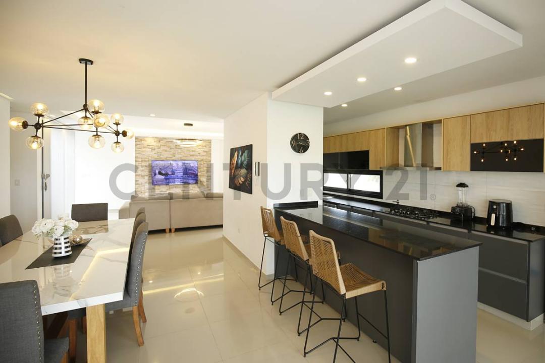 Autovia 2 KM 64 , Brandsen, GBA Sur 1980, Argentina