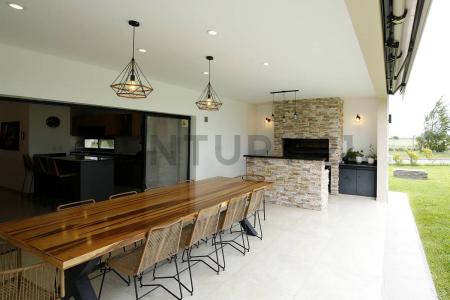 Autovia 2 KM 64 , Brandsen, GBA Sur 1980, Argentina