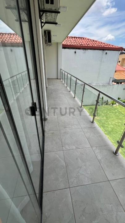 Barrio Las Palmas Av. Iberica 100, Oeste, Santa Cruz 00001, Bolivia