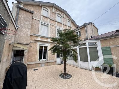 Reims, Champagne-Ardenne 51100, France