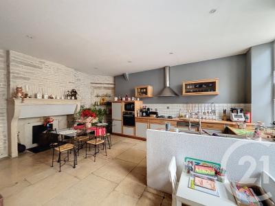 Bar Sur Aube, Champaña-Ardenas 10200, Francia