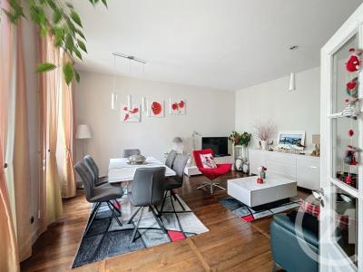 Bar Sur Aube, Champaña-Ardenas 10200, Francia