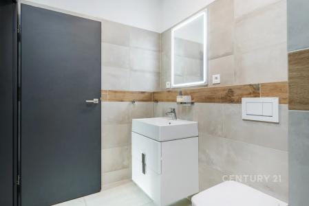 Zlatá, Praha-východ 25083, 체코