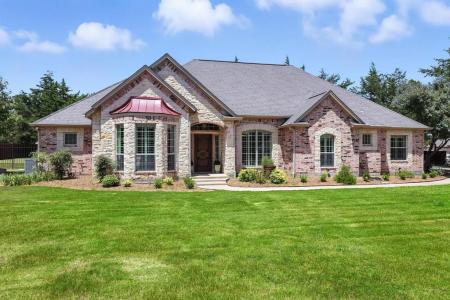 3641 Laura Court, Midlothian, Texas 76065, USA