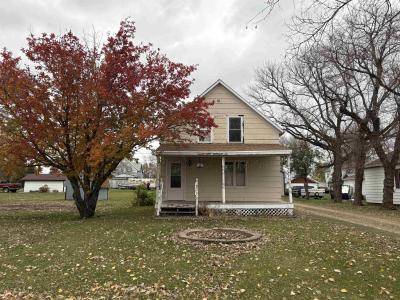 306 Cedar St, Drake, Dakota Do Norte 58736, Estados Unidos