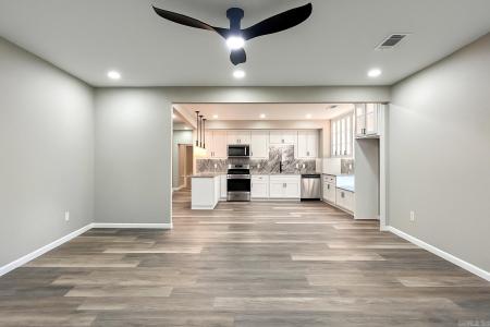 411 N West Street, Morrilton, 알칸사 72110, 미국