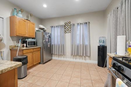 29 Havelock Street, Boston, Massachusetts 02124