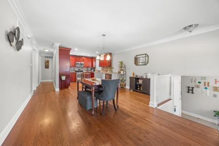 573 Maple Avenue, Lisle, Illinois 60532