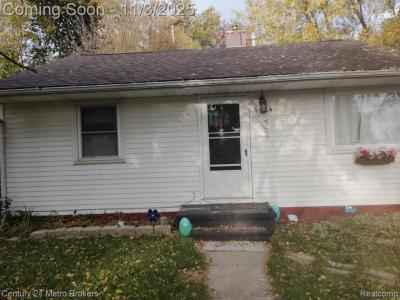 1414 Earlmoor Blvd, Flint, Michigan 48506, USA