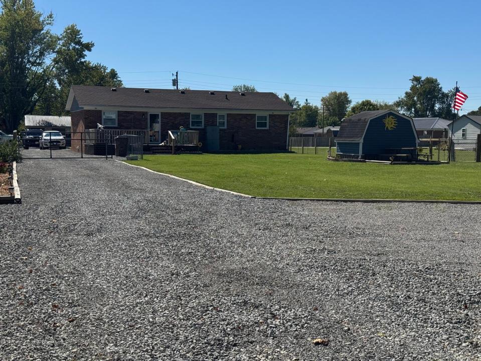 102 Clara Drive, Richmond, 肯塔基州 40475, 美国