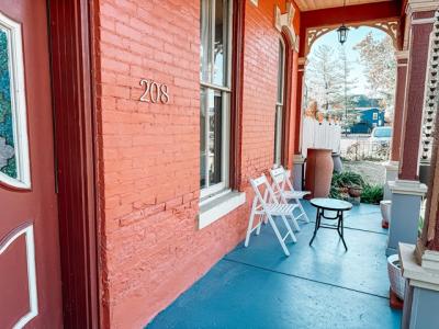 208 S 9th ST, Terre Haute, Indiana 47807