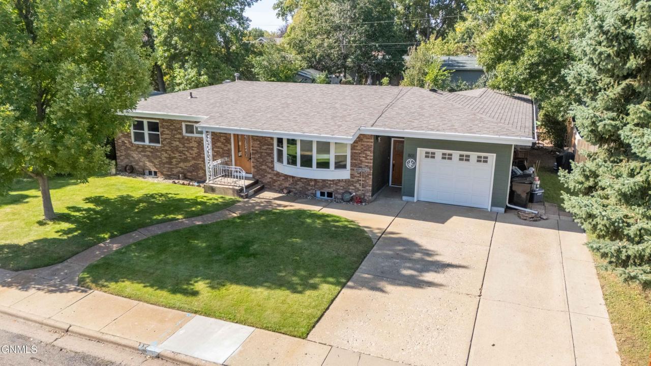 801 10th Avenue, Dickinson, North Dakota 58601, Stati Uniti