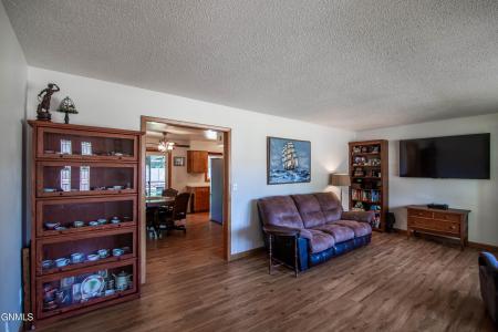 801 10th Avenue, Dickinson, North Dakota 58601, Stati Uniti