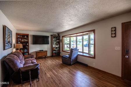 801 10th Avenue, Dickinson, North Dakota 58601, Stati Uniti