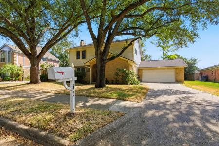 2219 Woodland Springs Street, Houston, Texas 77077, USA