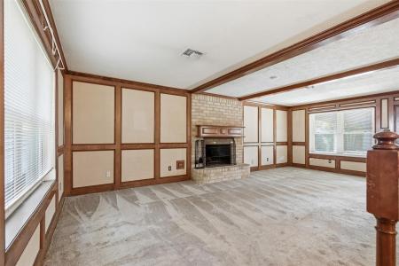 2219 Woodland Springs Street, Houston, Texas 77077, USA