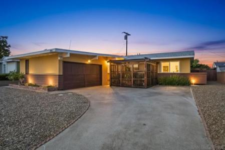 6818 Carthage St, San Diego, California 92120, USA