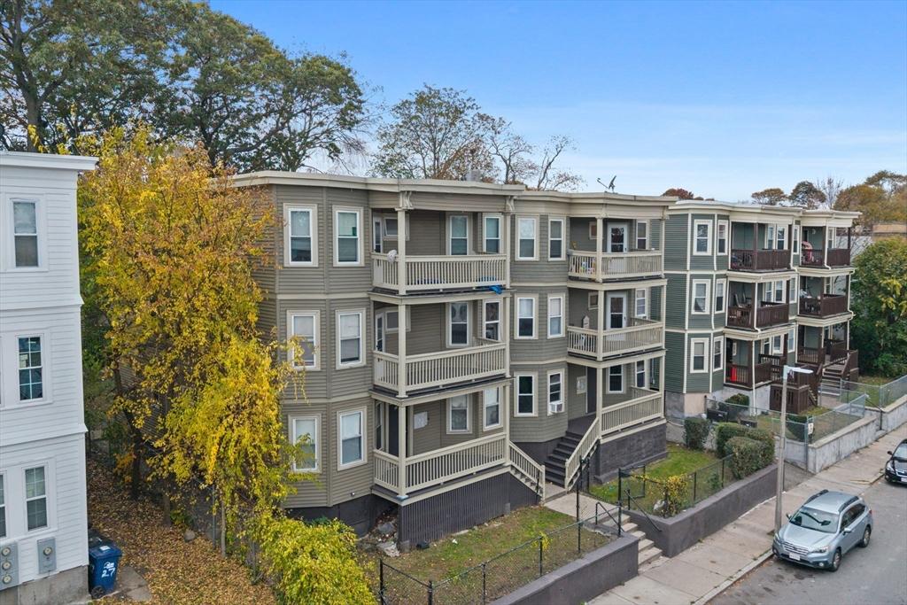 25 Fessenden Street, Boston, マサチューセッツ 02126, アメリカ合衆国