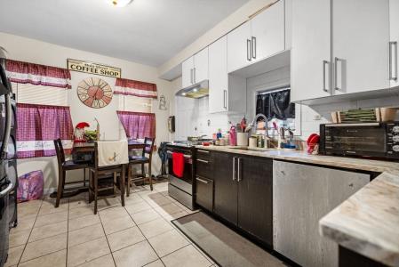 25 Fessenden Street, Boston, マサチューセッツ 02126, アメリカ合衆国