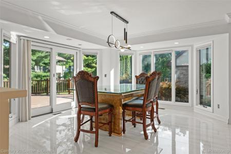 9039 Oakridge Trail Trail, Shelby Charter Township, Michigan 48317