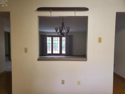 33 St Francis Avenue, Tiffin, Ohio 44883, USA