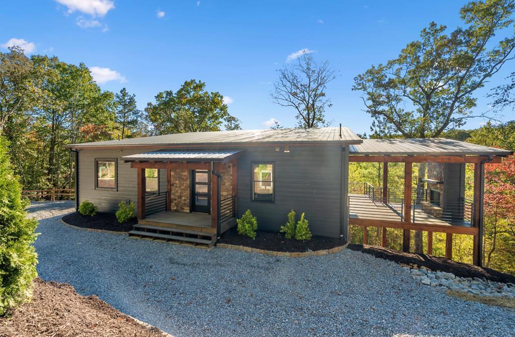 65 Wolf Creek Heights, Mineral Bluff, Georgia 30559, Estados Unidos