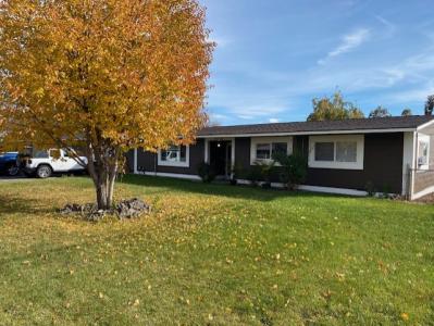 9016 Bong Loop Drive  #B, Moses Lake,, Washington 98837, USA