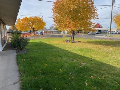 9016 Bong Loop Drive  #B, Moses Lake,, واشنطن 98837, الولايات المتحدة