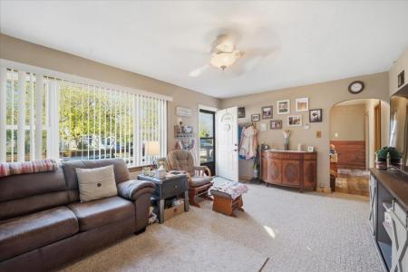 825 1st Ave Sw, Oelwein, איווה 50662, ארצות הברית של אמריקה 