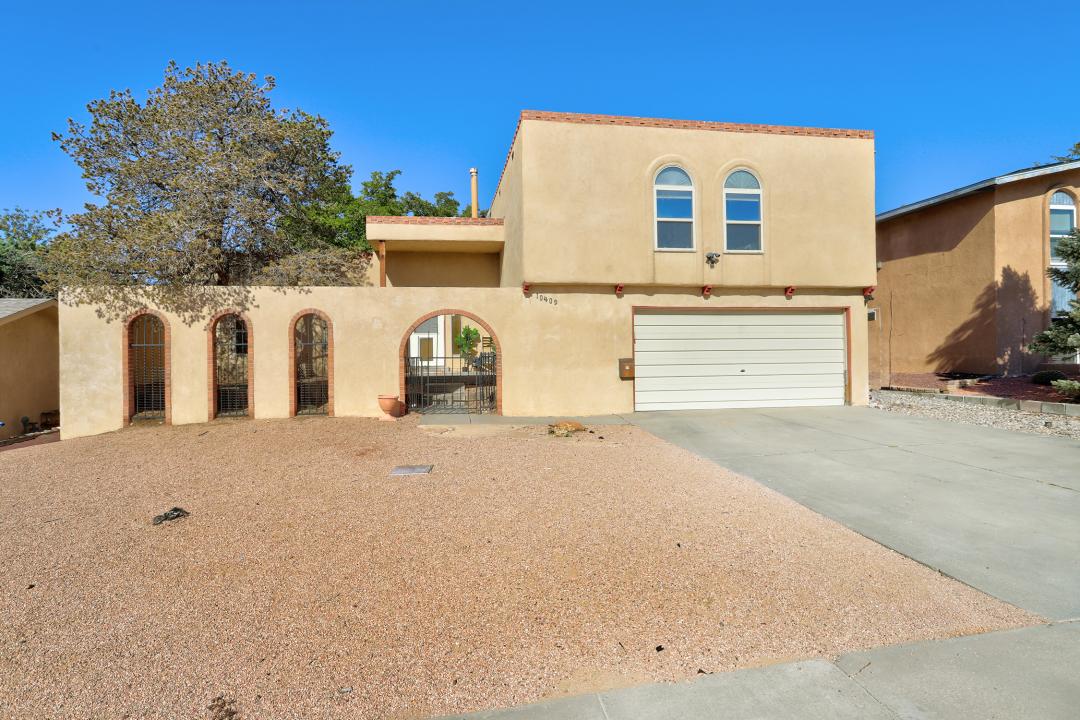 10409 Malaguena Lane NE, Albuquerque, New Mexico 87111