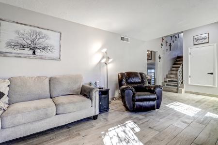 10409 Malaguena Lane NE, Albuquerque, New Mexico 87111