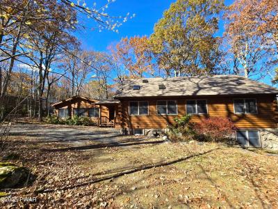 402 Forest Drive, Lords Valley, פנסילבניה 18428, ארצות הברית של אמריקה