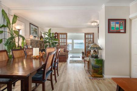 33766 Forest Beach Drive, Eau Claire, Michigan 49111, États-Unis