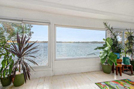 33766 Forest Beach Drive, Eau Claire, Michigan 49111, États-Unis