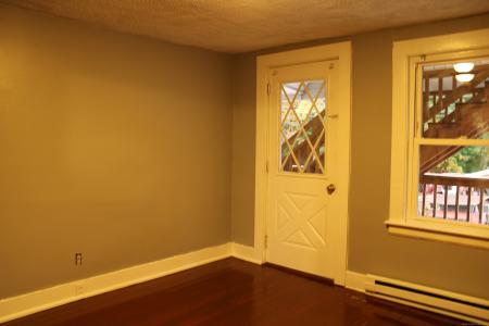 24 James Street, Bristol, Connecticut 06010, Estados Unidos