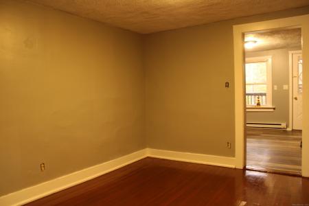 24 James Street, Bristol, Connecticut 06010, Estados Unidos