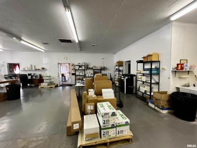 1120 E JACKSON Street, Macomb, Illinois 61455, HOA KỲ