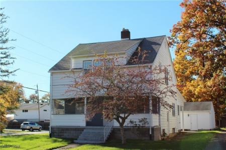 244 Adelaide Avenue SE, Warren, Ohio 44483